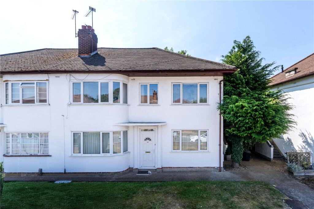 Main image of property: Fulwood Gardens, Twickenham, TW1