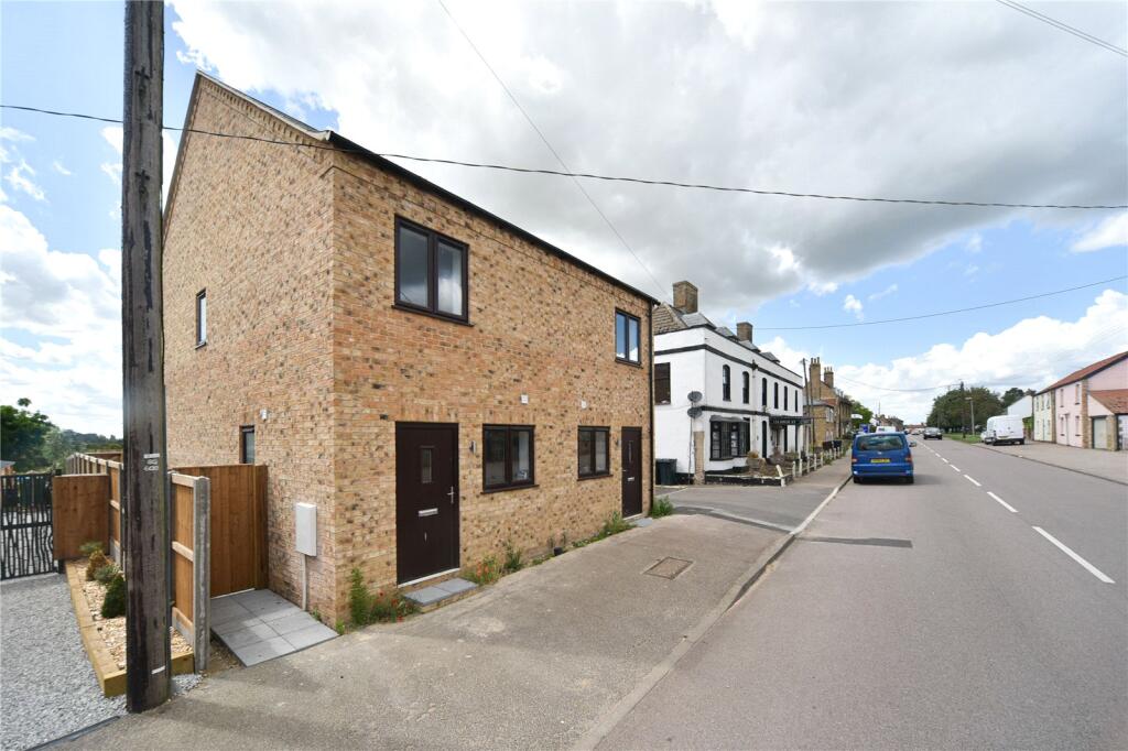 2-bed semi-detached on High Street, Lakenheath, Brandon, Suffolk, IP27, £225,000