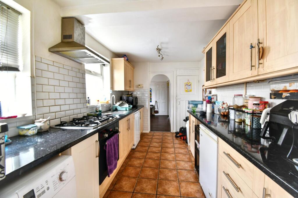 Silverdale Street, Kempston, Bedford, MK42 photo 4