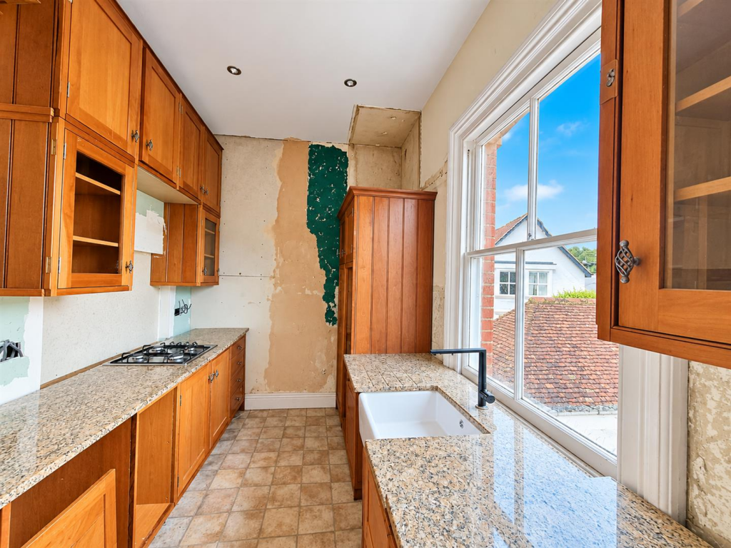 Apartment in Hemel Hempstead - View 5