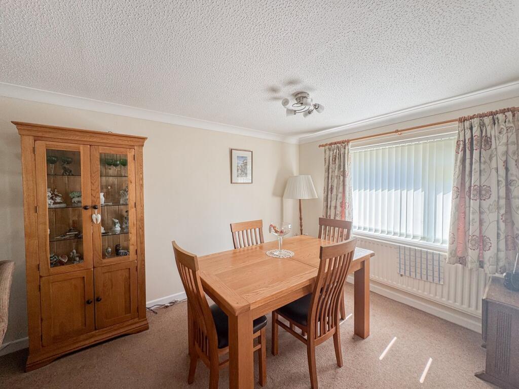 Kingsfield, Ringwood, BH24 photo 4