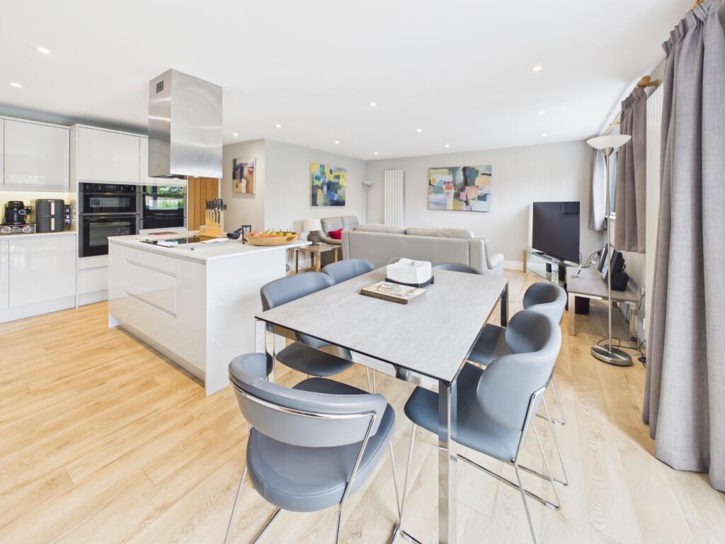 House in Sheffield - View 3