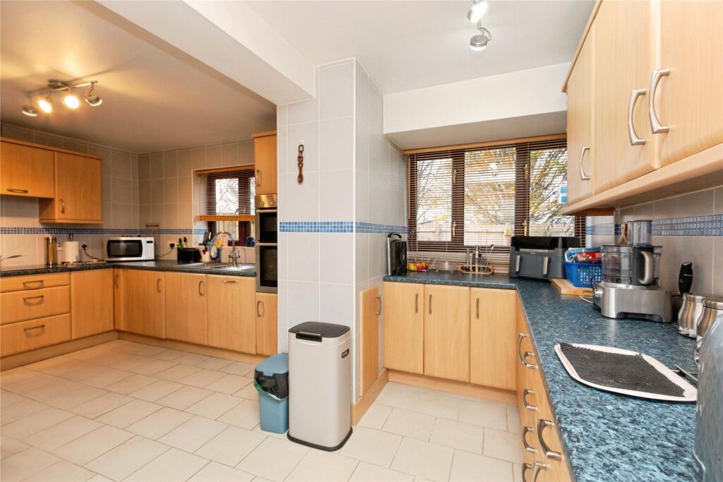 Ruskin Close, Basingstoke, Hampshire, RG21 photo 4