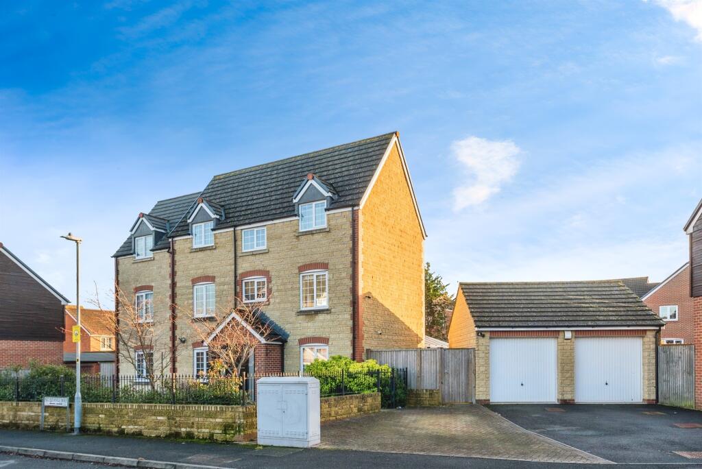 Main image of property: Mustang Way, Swindon