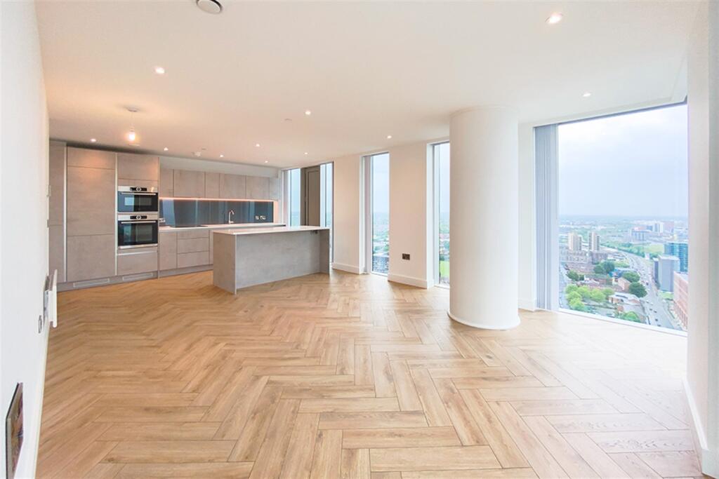 Apartment in Manchester - View 3