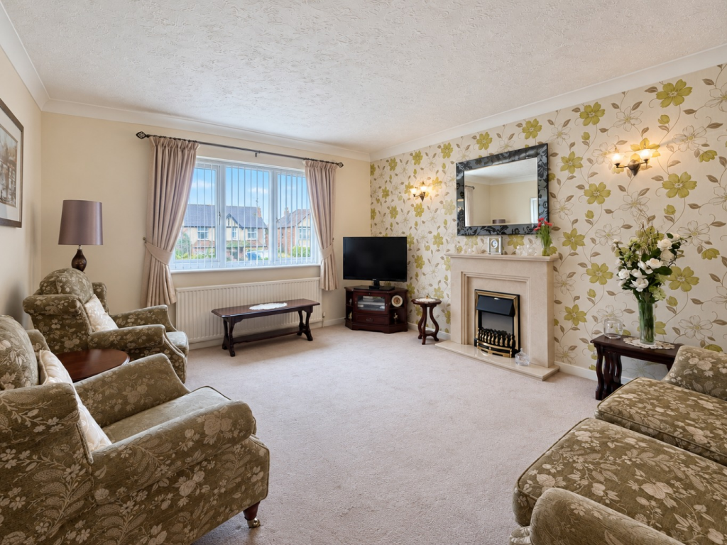 Apartment in Preston - View 2