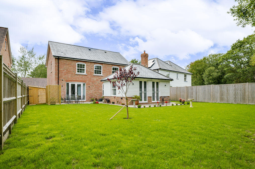 House in Wealden, Heathfield and Waldron - View 2