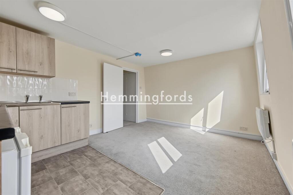Apartment in London - View 4