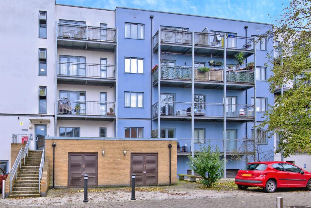 Main image of property: Quayside Drive, Colchester