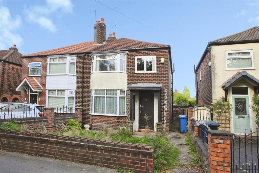 Main image of property: Broadstone Hall Road South, Heaton Chapel, Stockport, SK4