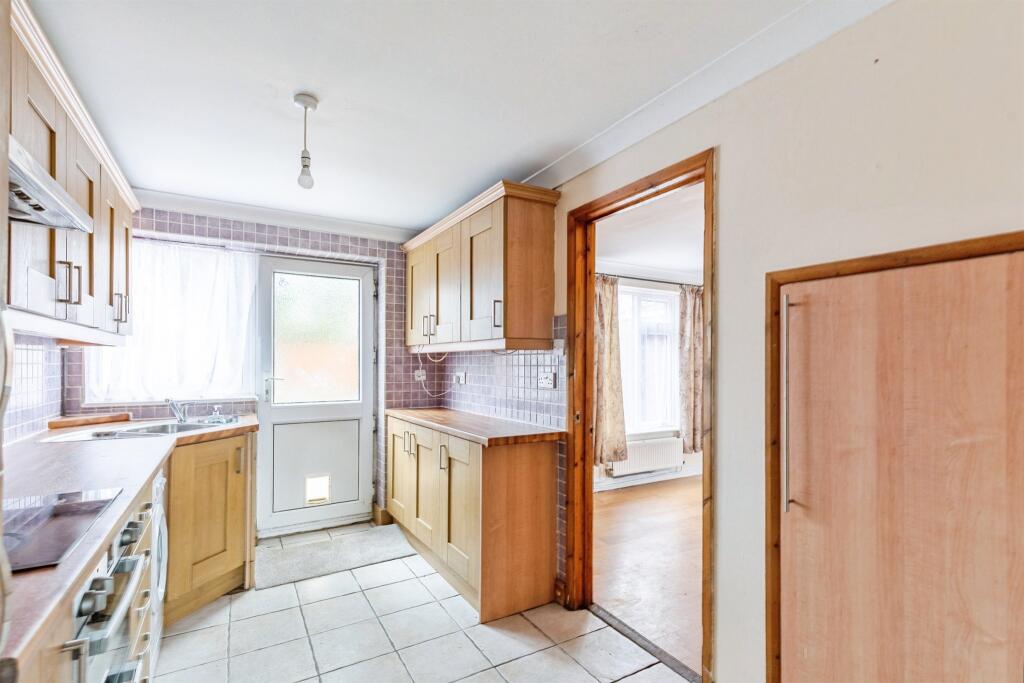 Ashley Avenue, Corby - View 4