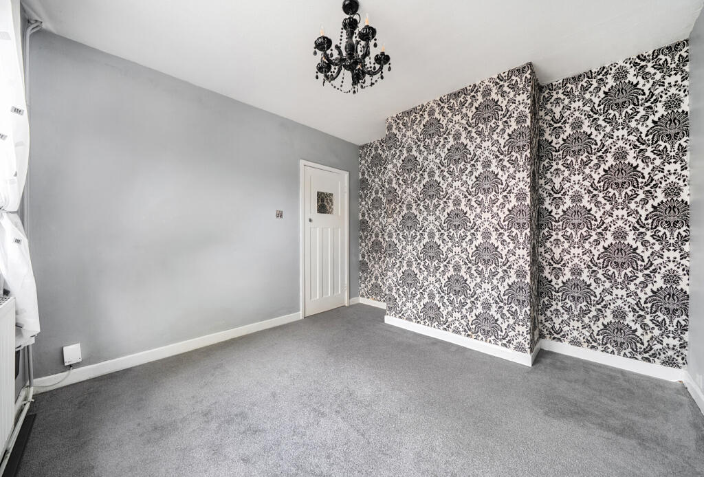 House in Cheltenham, Hatherley, St Mark's - More
