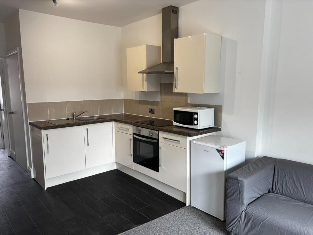 Main image of property: Flat B, 200 West Street, S1 4EU