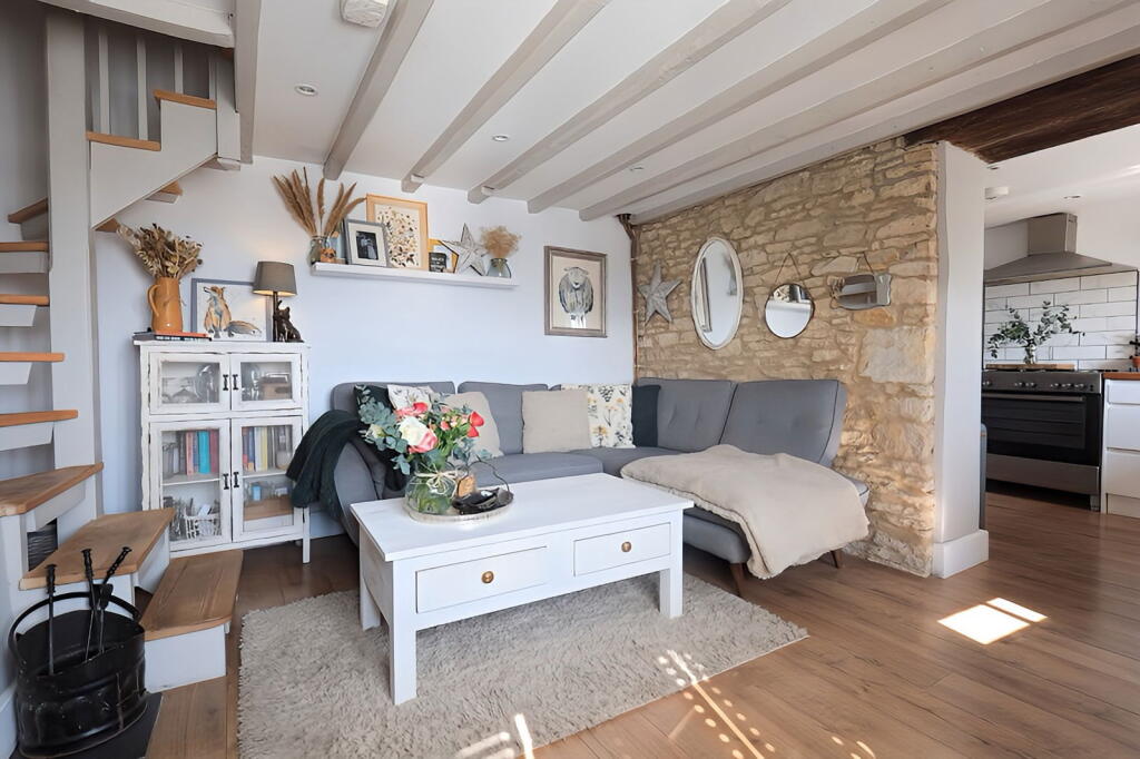 Farm Lane, Crawley, Witney, OX29 9TL photo 2