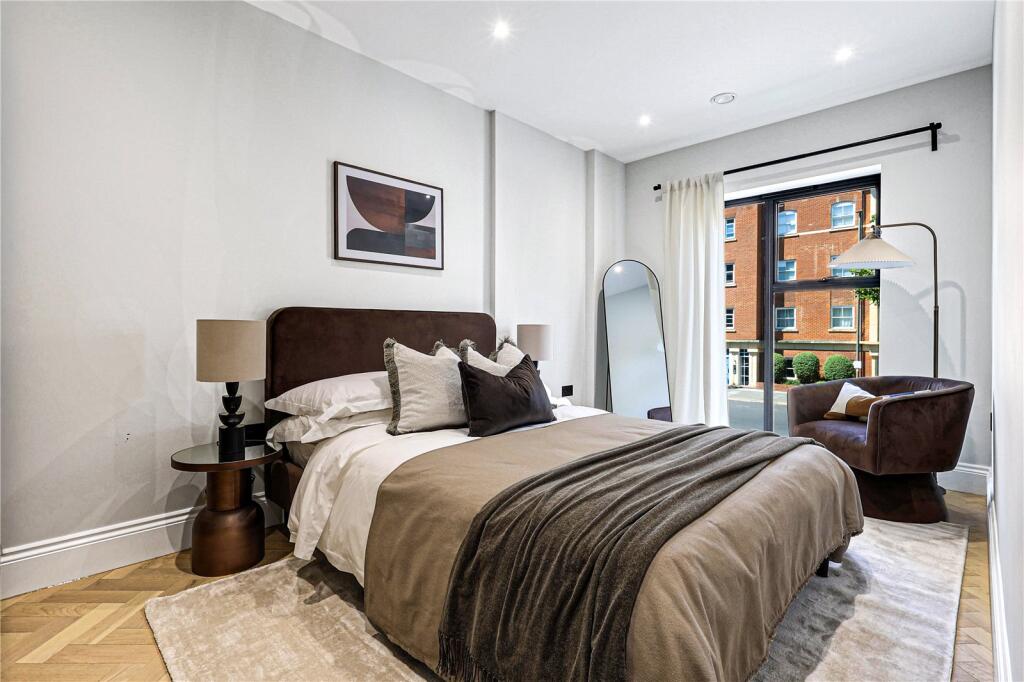 Apartment in London - More
