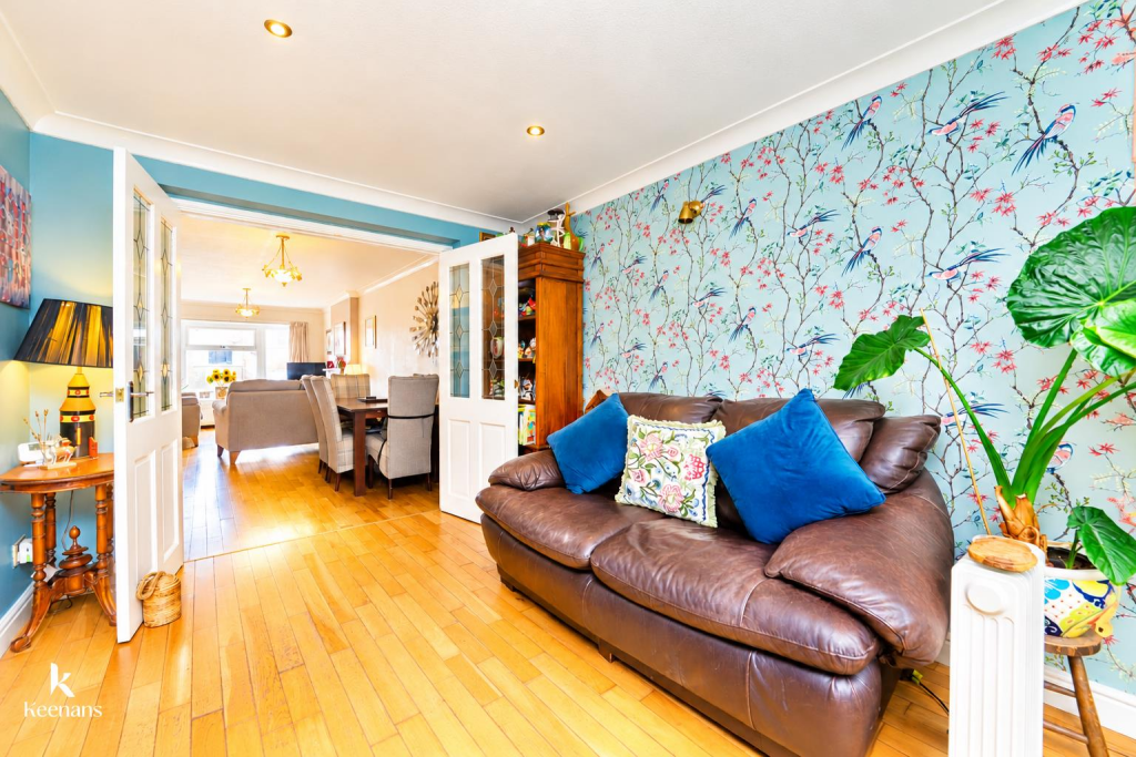 Lower Mead Drive, Burnley photo 5