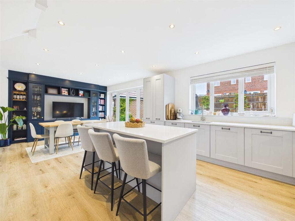 Bandy Lane, Breadsall, Derby photo 3
