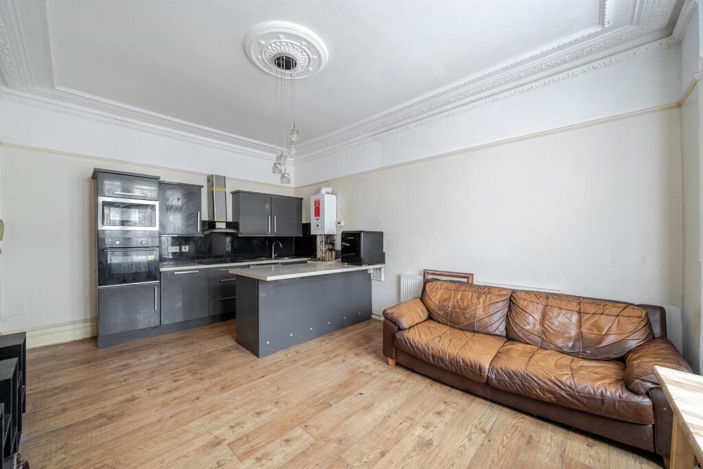 Main image of property: Croham Road, CR2