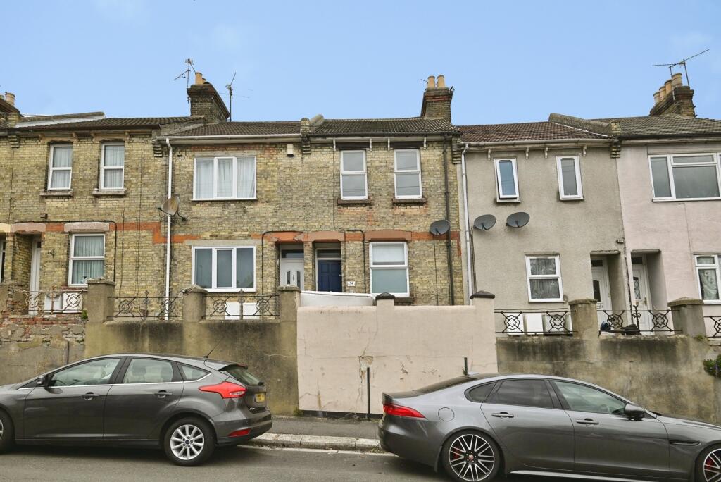 Main image of property: Mount Road, Chatham, Kent, ME4