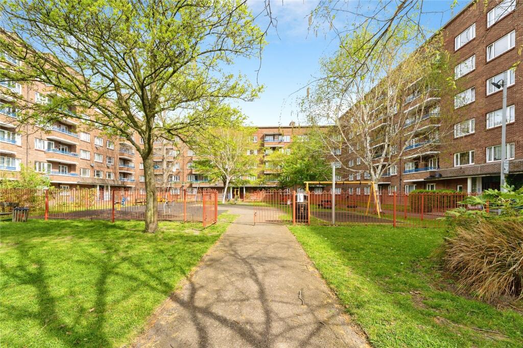Main image of property: Cambridge Gardens, Kingston upon Thames, KT1