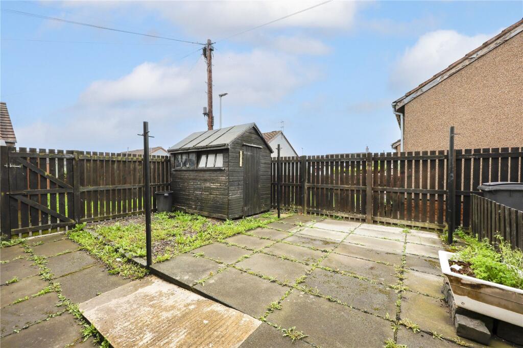 House in Kirkcaldy - More