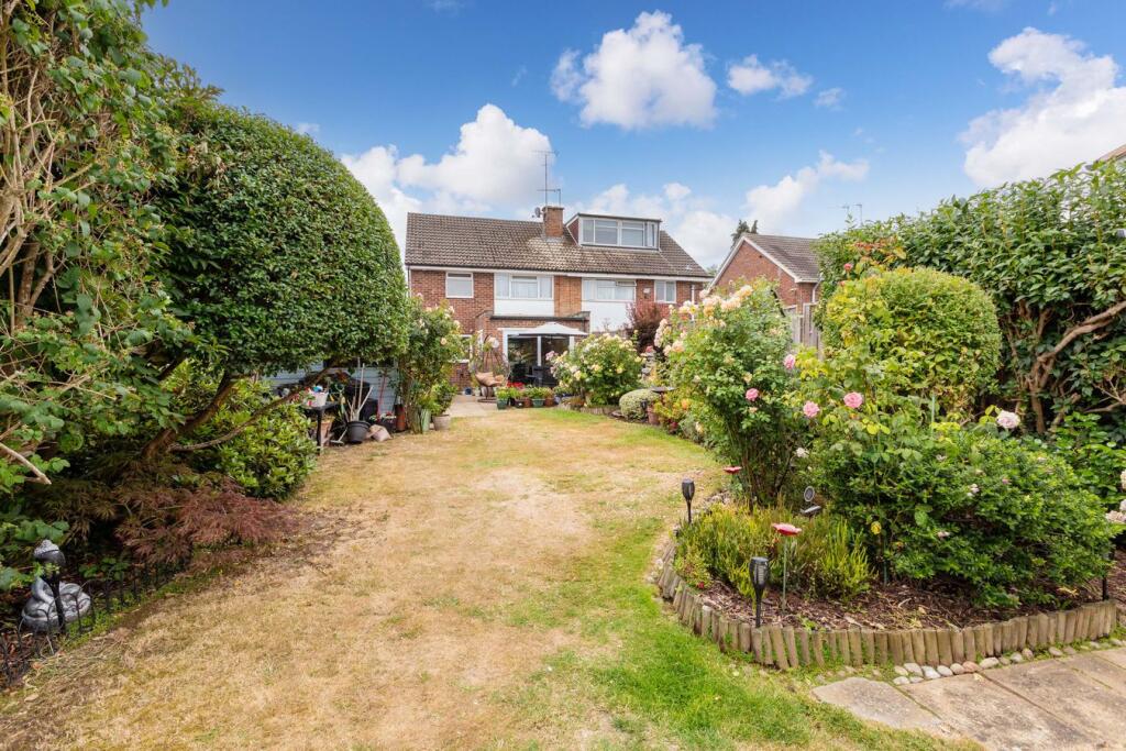 Main image of property: Newton Close, Langley, SL3