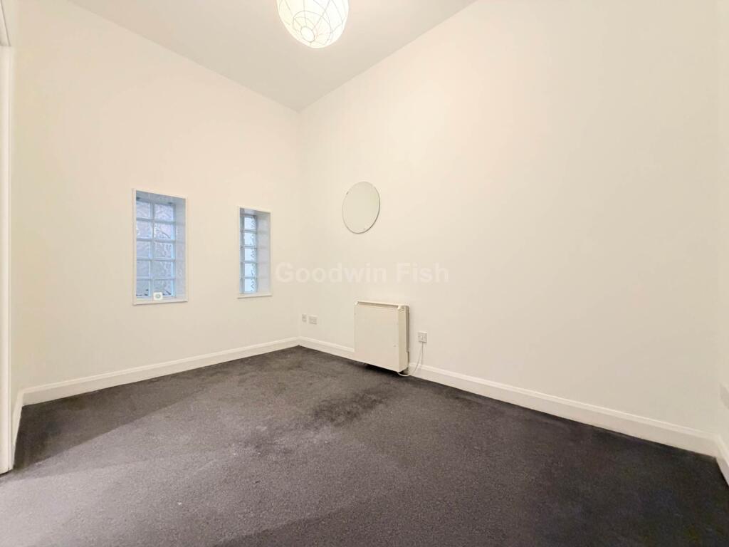 Apartment in Manchester, Greater Manchester - View 5