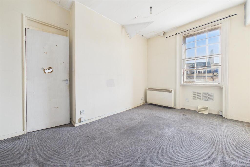 Additional image 6 of Flat | Basic Updating | BA1