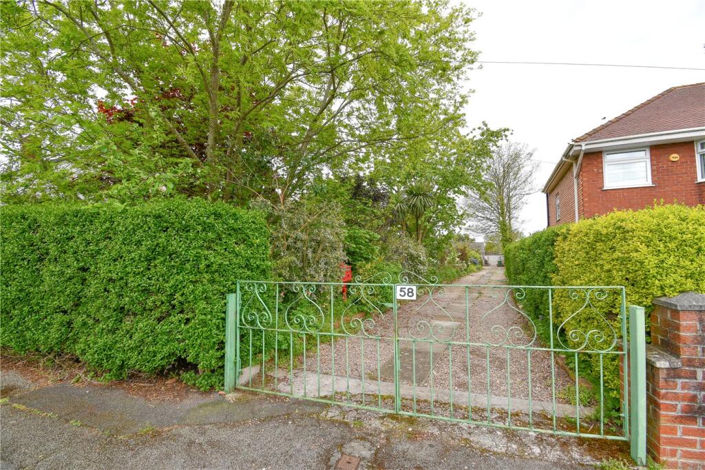 House in Wirral, Liverpool City Region - View 3