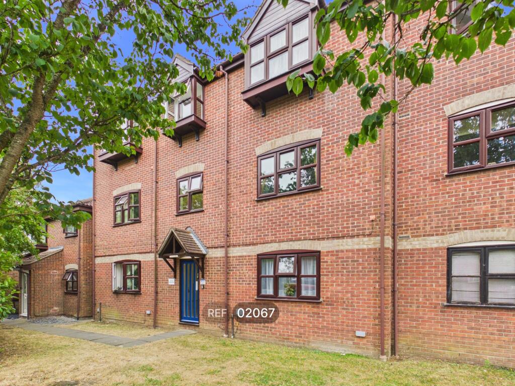 Main image of property: Enville Way, Highwoods, Colchester, Essex, CO4 9UQ