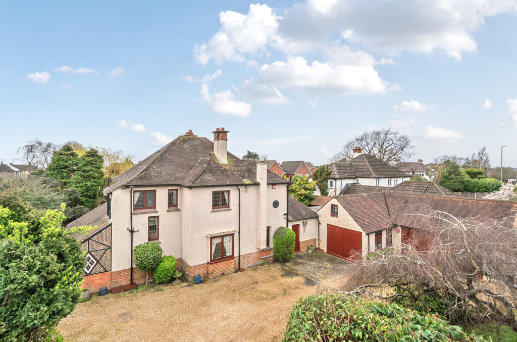 Main image of property: The Avenue, Fareham, Hampshire, PO14