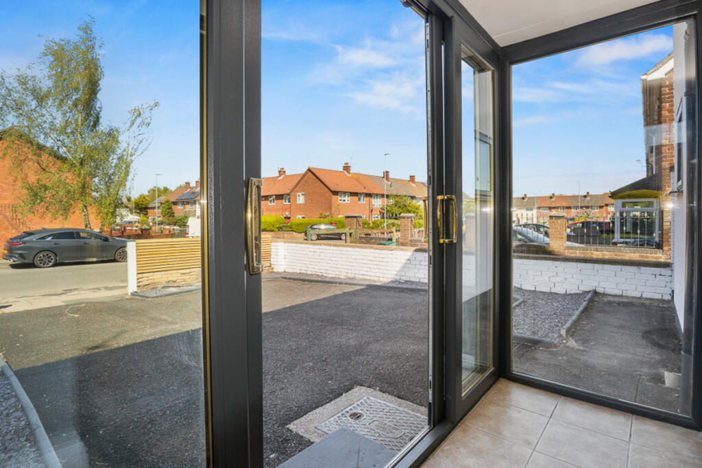 Arncliffe Road, Liverpool, L25 photo 4