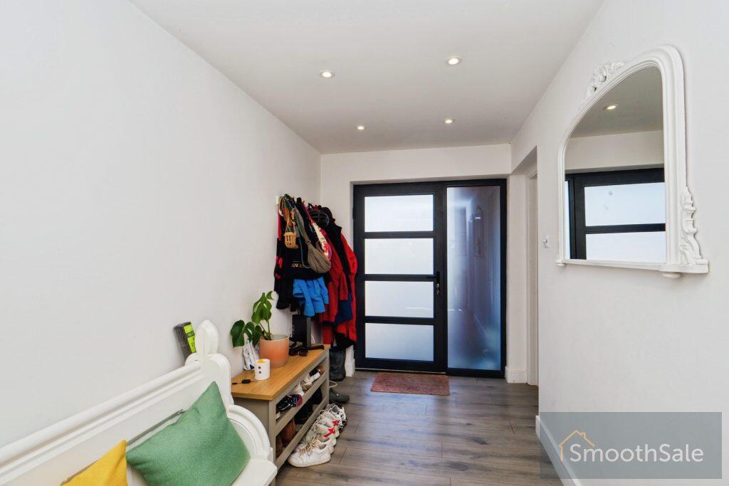 House in Thanet, Upton, Broadstairs and St Peters - View 3