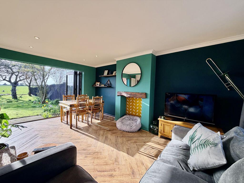 Nash - Renovated Throughout photo 4
