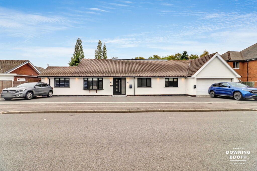 Main image of property: Weston Crescent, Walsall, WS9 0HB - Detached Six Bedroom Home