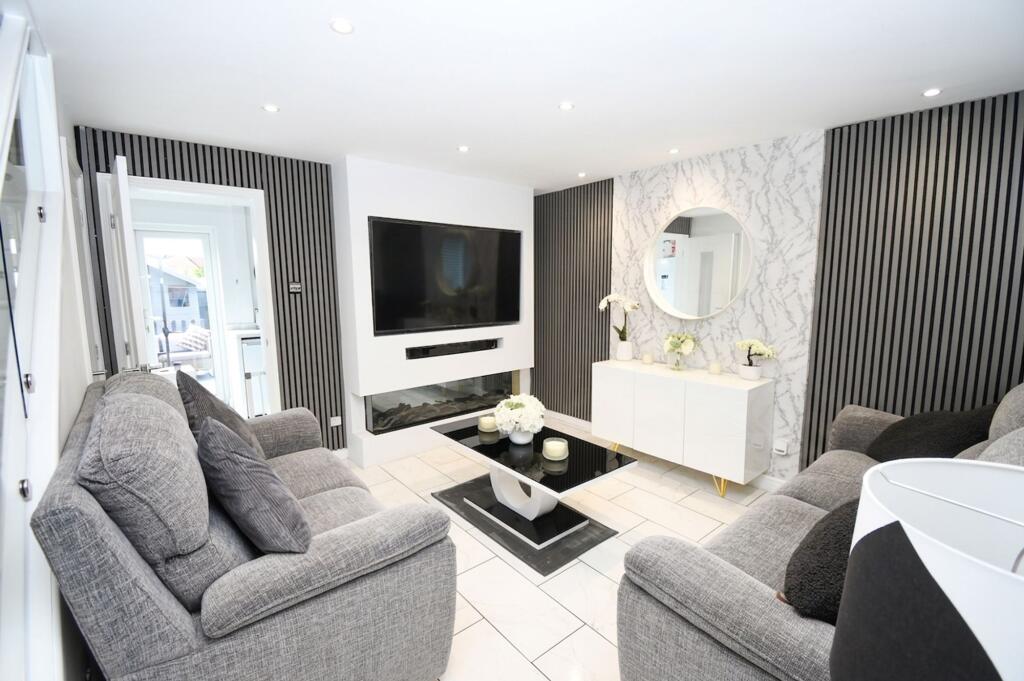 2-bed terraced on Waterslea, Eccles, M30, £230,000