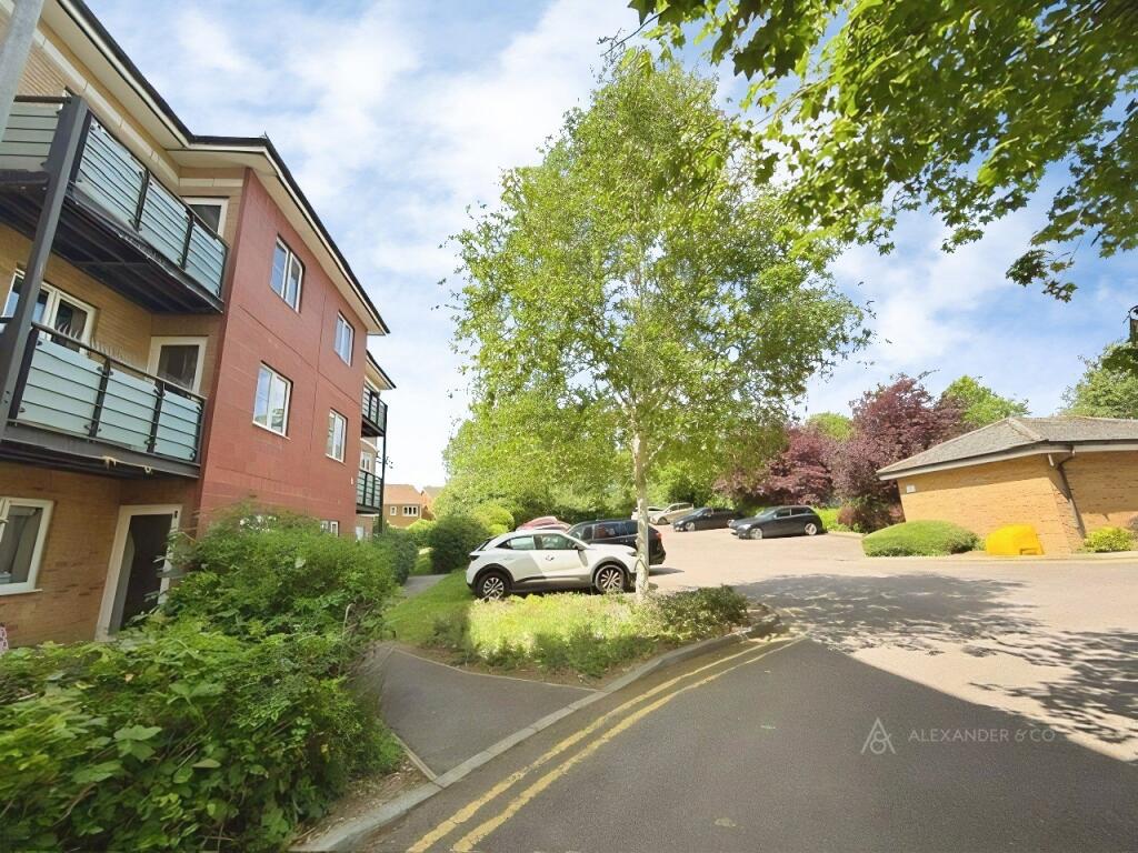Main image of property: The Parklands, Dunstable, LU5