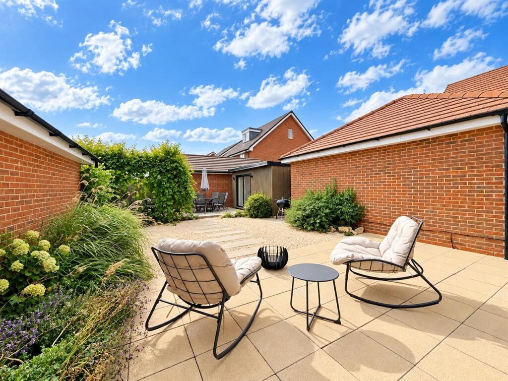 House in Stevenage - View 5