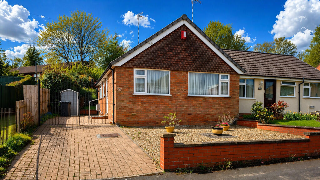 2-bed semi-detached on Carlton Road, Rugby, £239,950