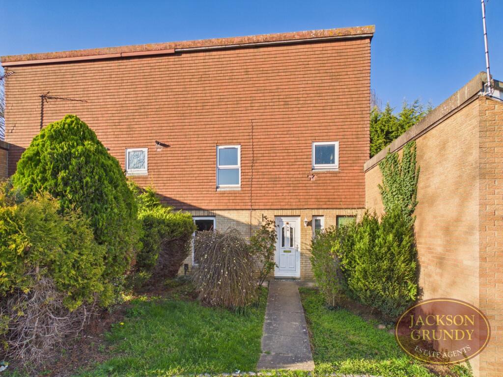 Main image of property: Sharrow Place, Ecton Brook, NN3 5AJ