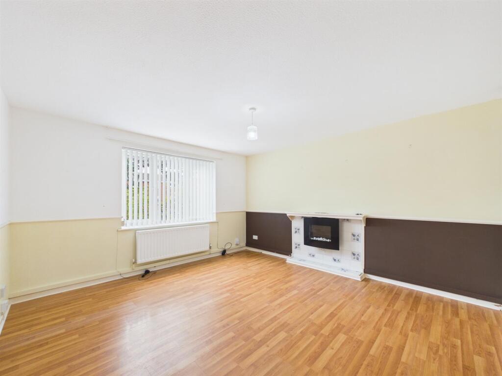 Apartment in North Tyneside, Chirton - View 2