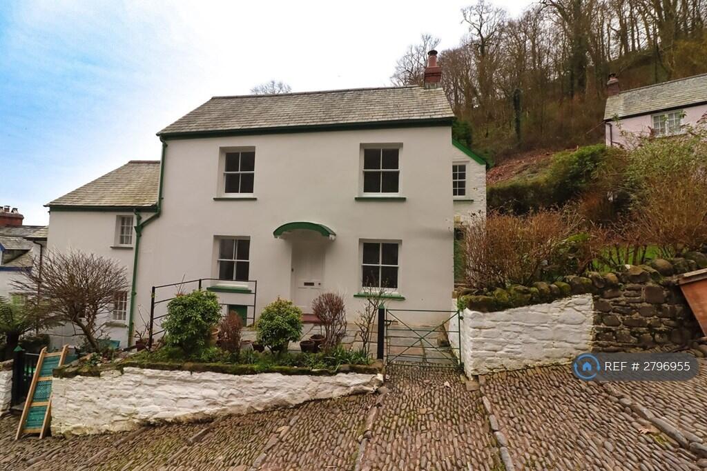 Main image of property: High St, Bideford, EX39