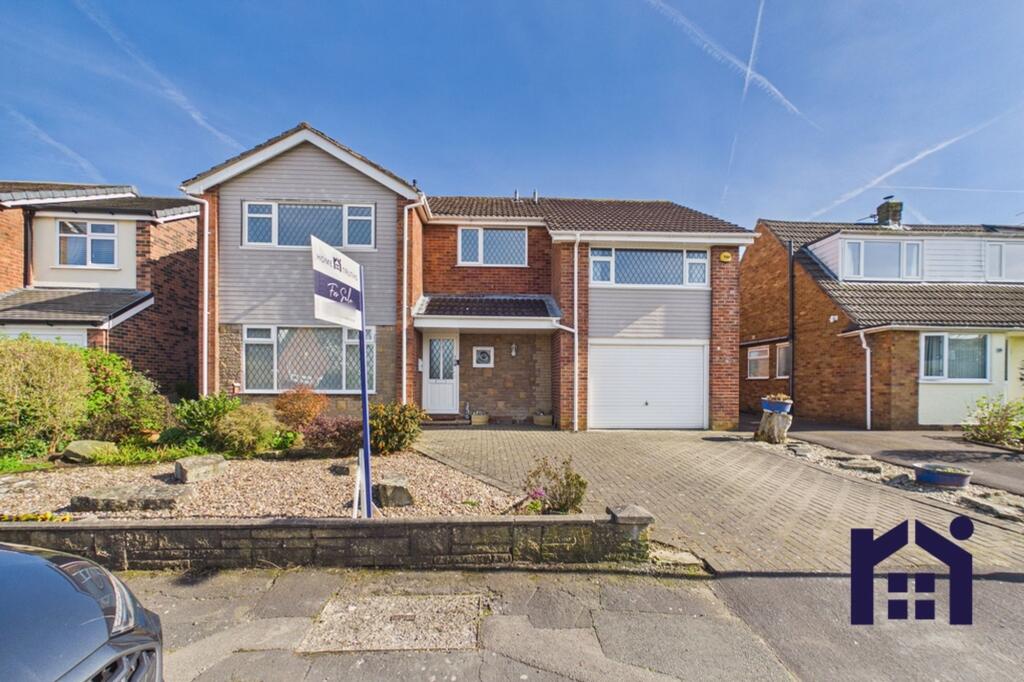 Main image of property: The Hawthorns, Eccleston, PR7 5QW