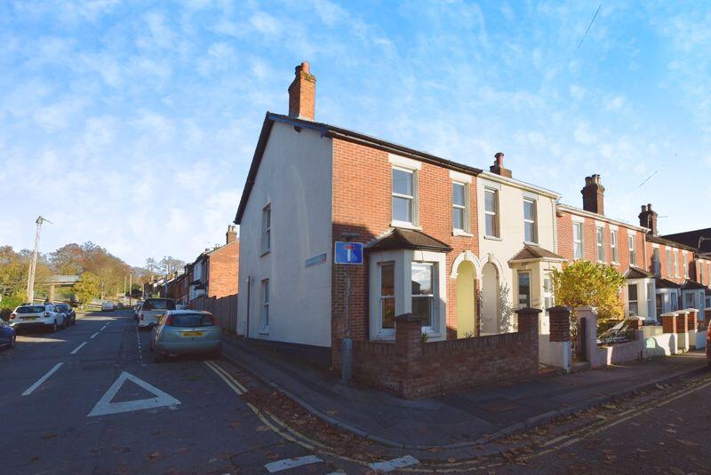 Main image of property: Queens Road, Salisbury       *** PARKING ***