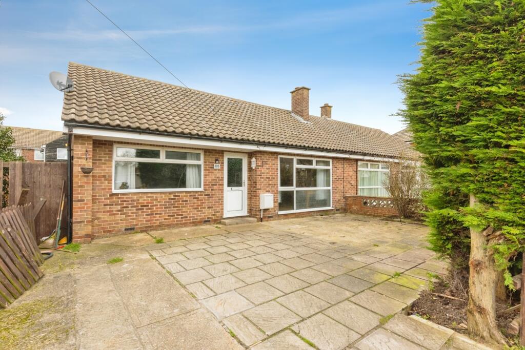 Main image of property: Douglas Road, Clacton-on-Sea, Essex, CO15