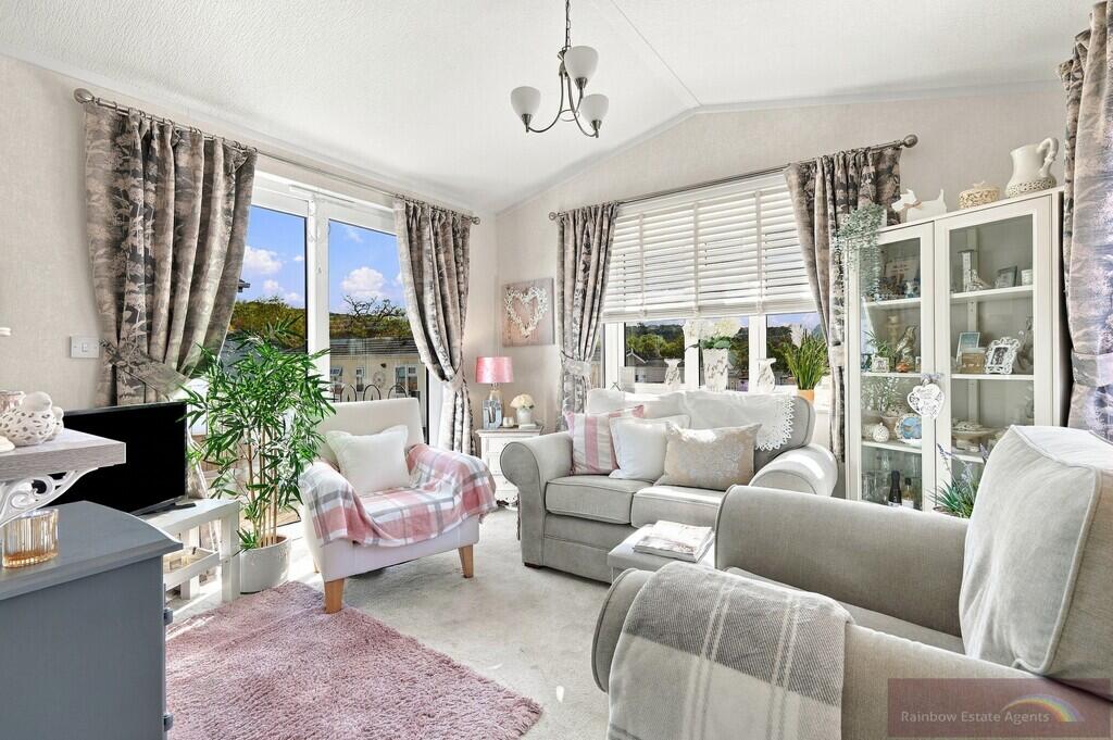 House in Enfield - View 2