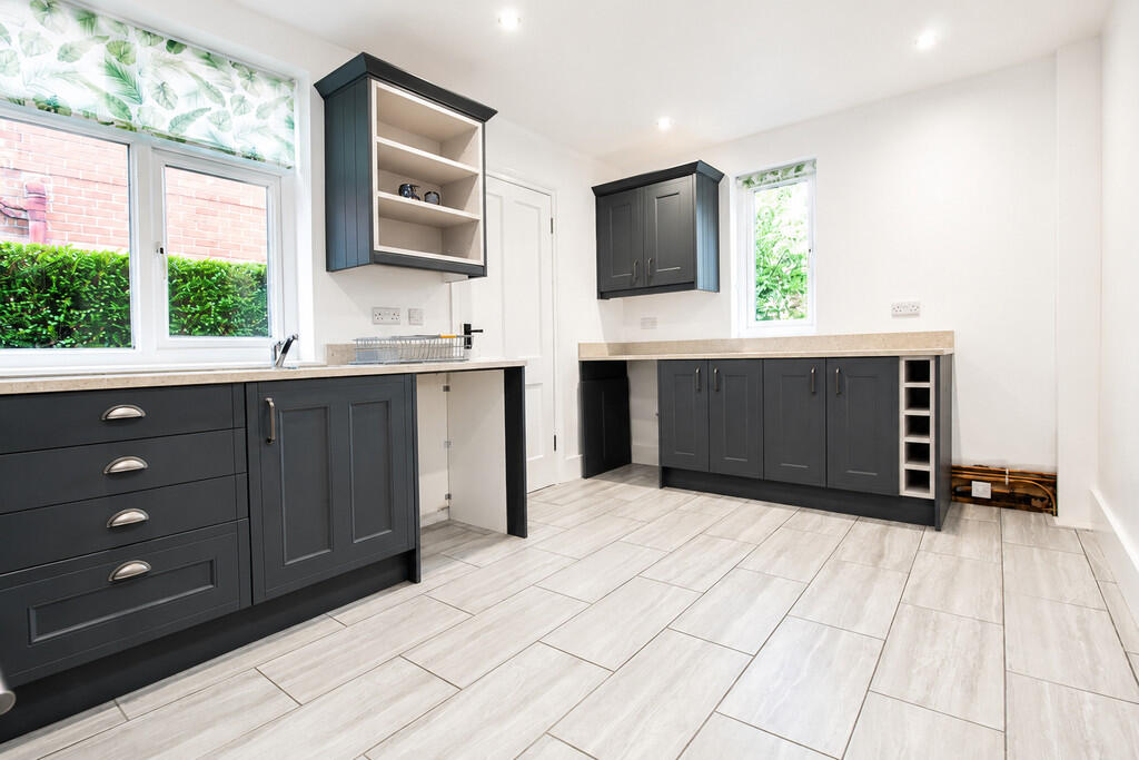 House in Rushcliffe, Ruddington - View 4
