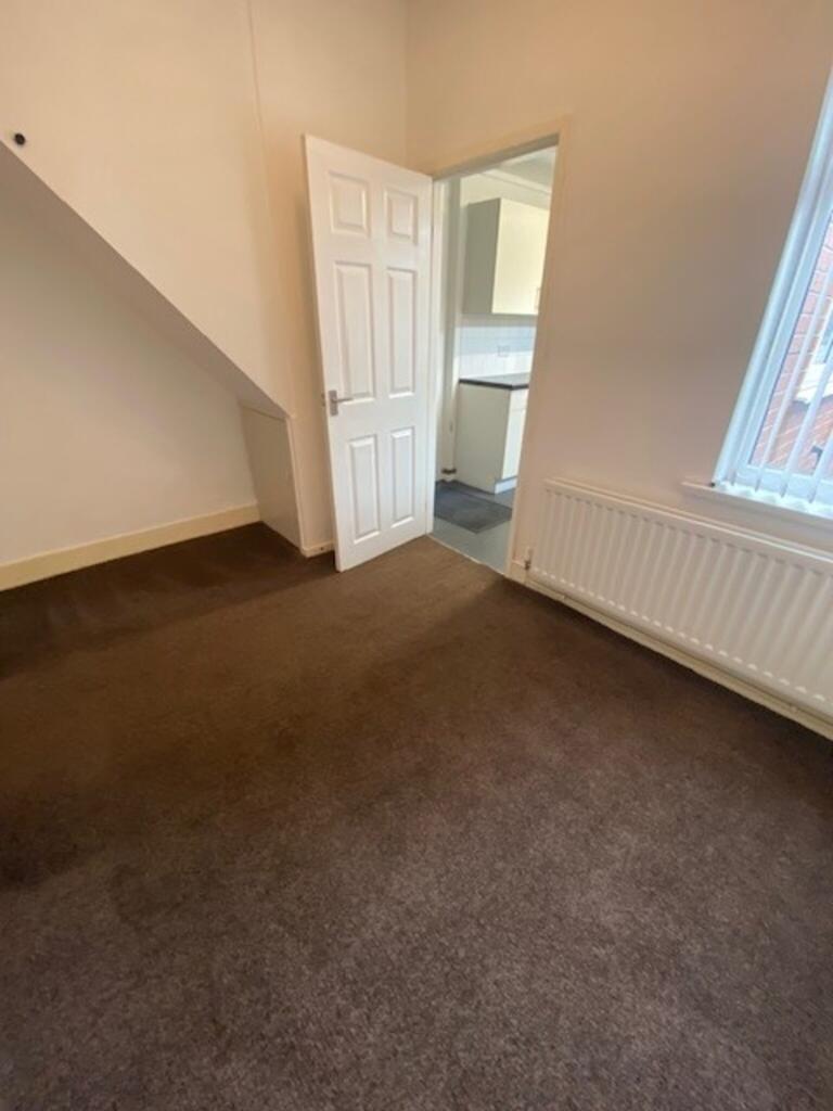 House in St Helens, Liverpool City Region - View 4