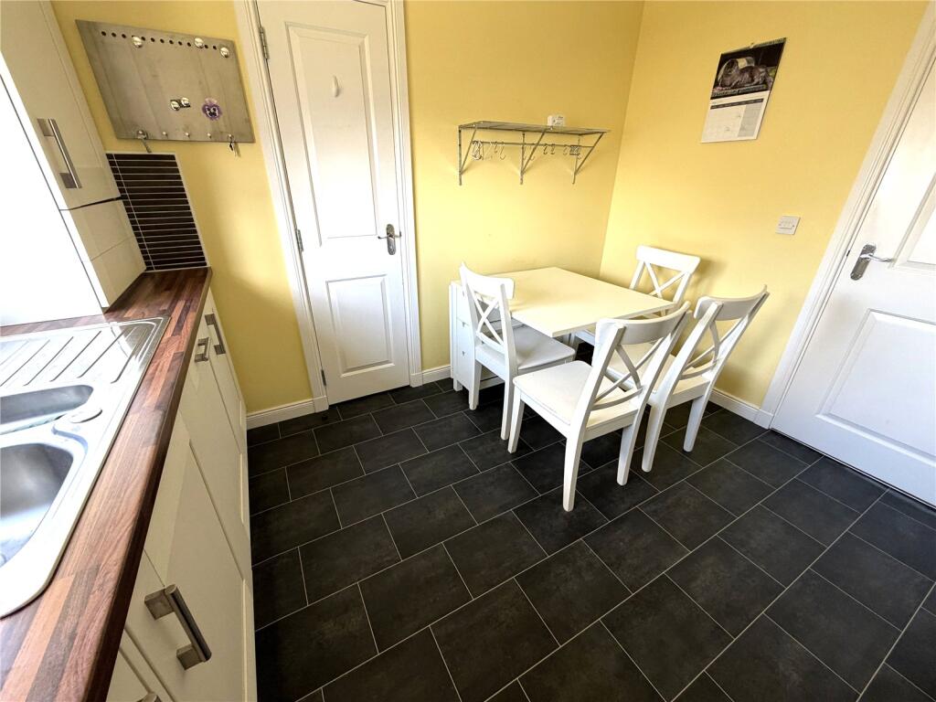 Apartment in Inverness - View 5