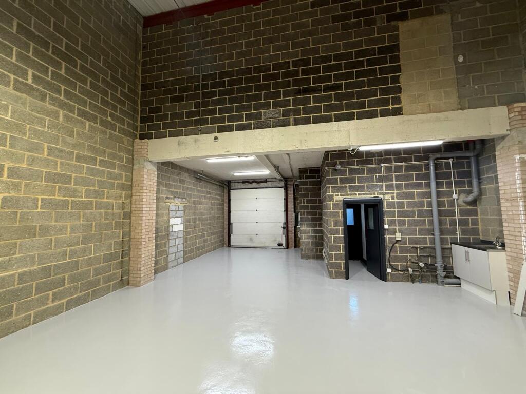 Unit 20 Windsor 3